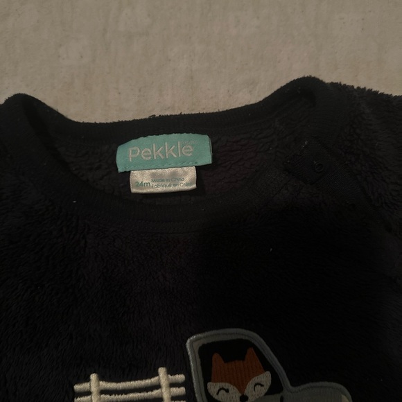 Pekkle 24m boy long sleeve shirt. - Picture 2 of 4